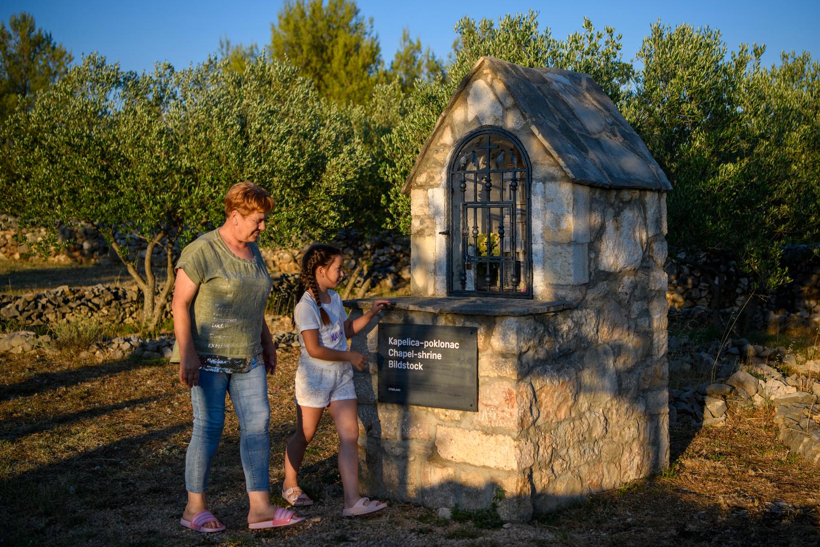 Tourist group in the park